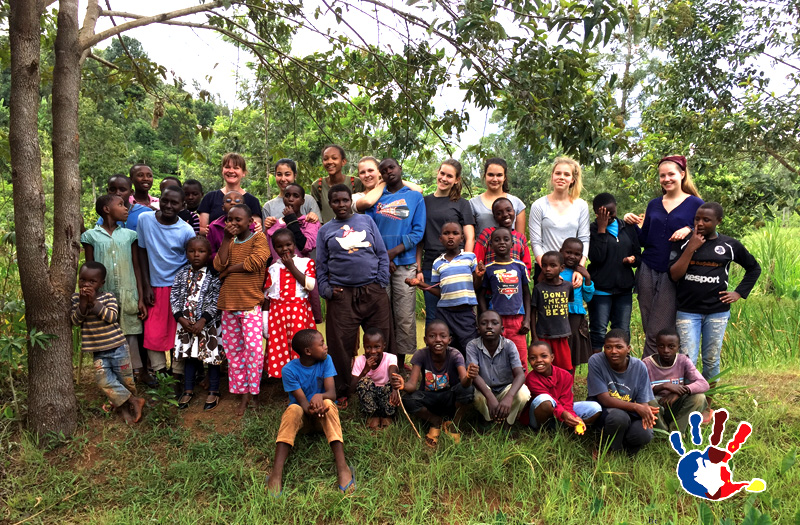 Eine Keniareise ins Kiaragana Kinderheim - Geschwister Prenski 2016
